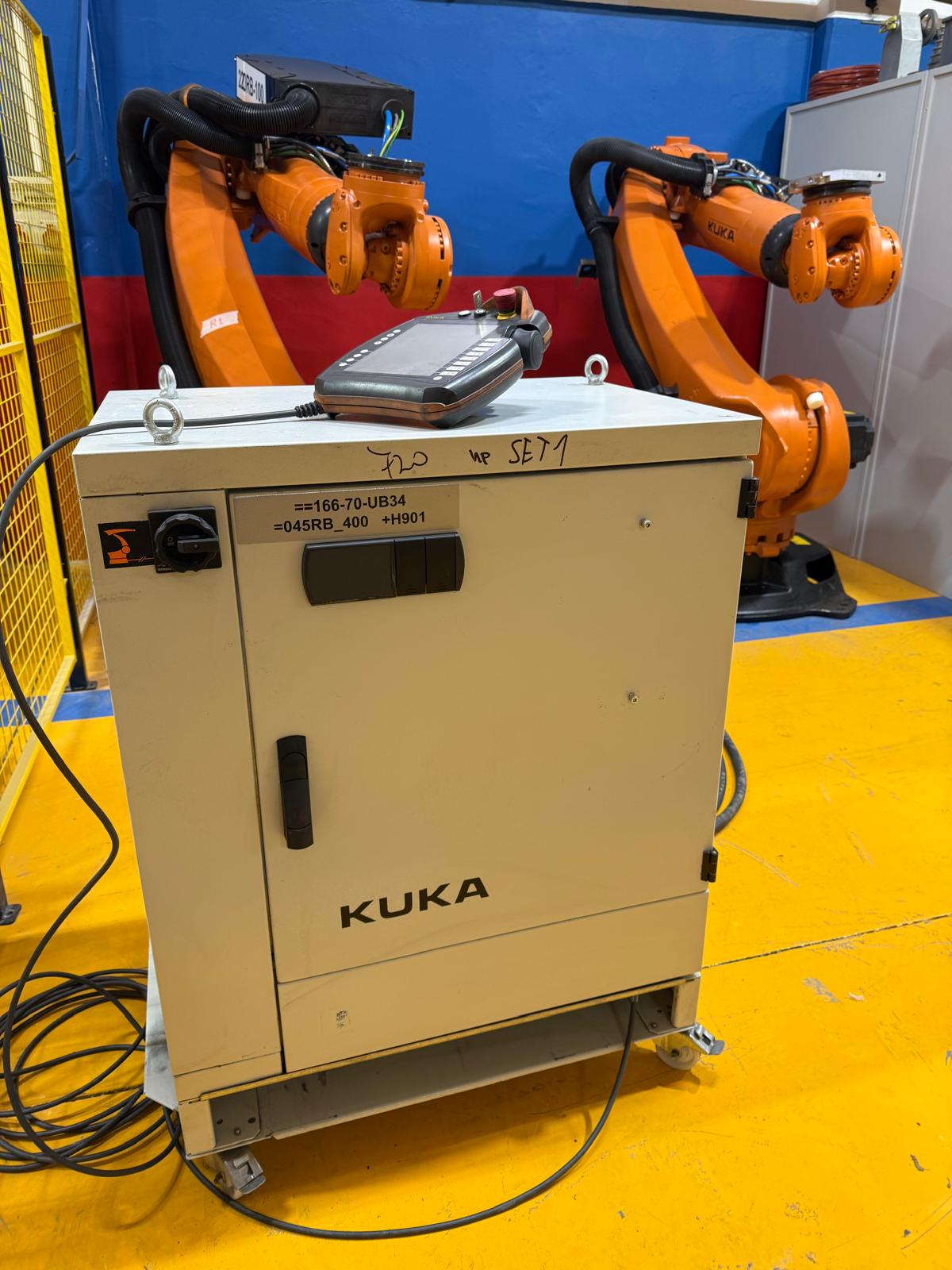 KUKA ROBOT KR 240 KRC4 2014 MODEL
