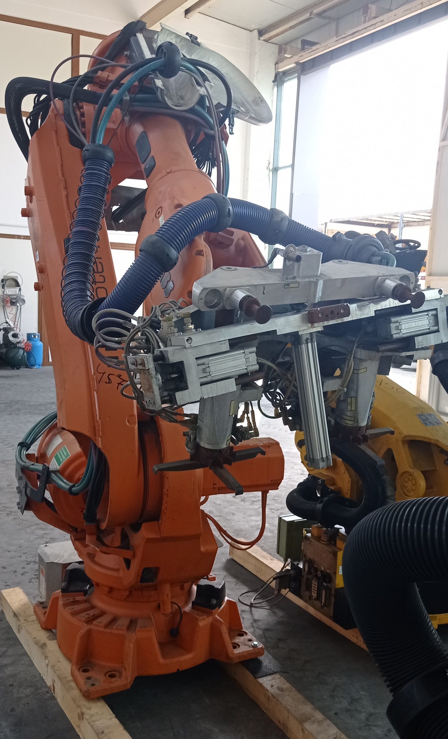 ABB ROBOT IRB6640-205-2.75